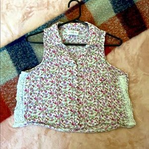 Floral button down crop top. Lace sides